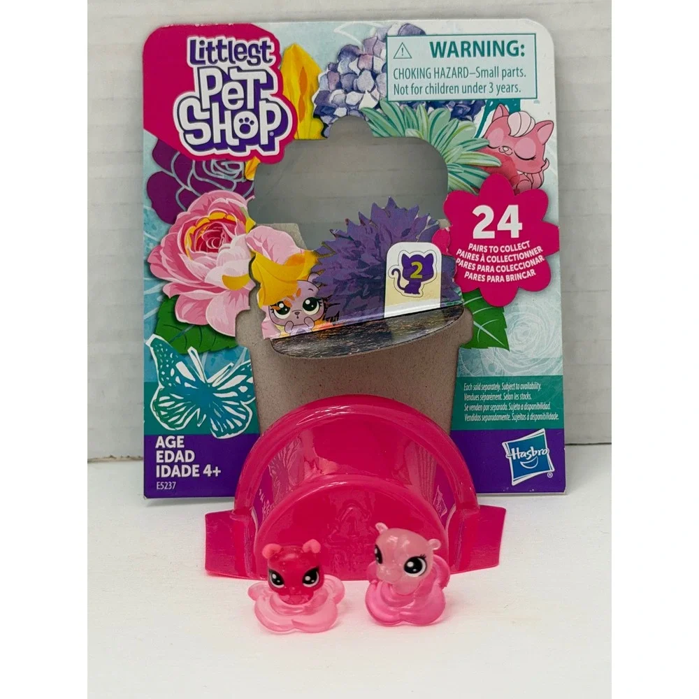 Hasbro Littlest Pet Shop Toy with Pink Pot New Miniature Mini Pets Two Tiny Figs